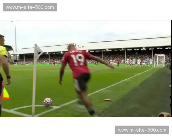 枪手定位球成争冠利器,本赛季后点包抄进球冠绝英超